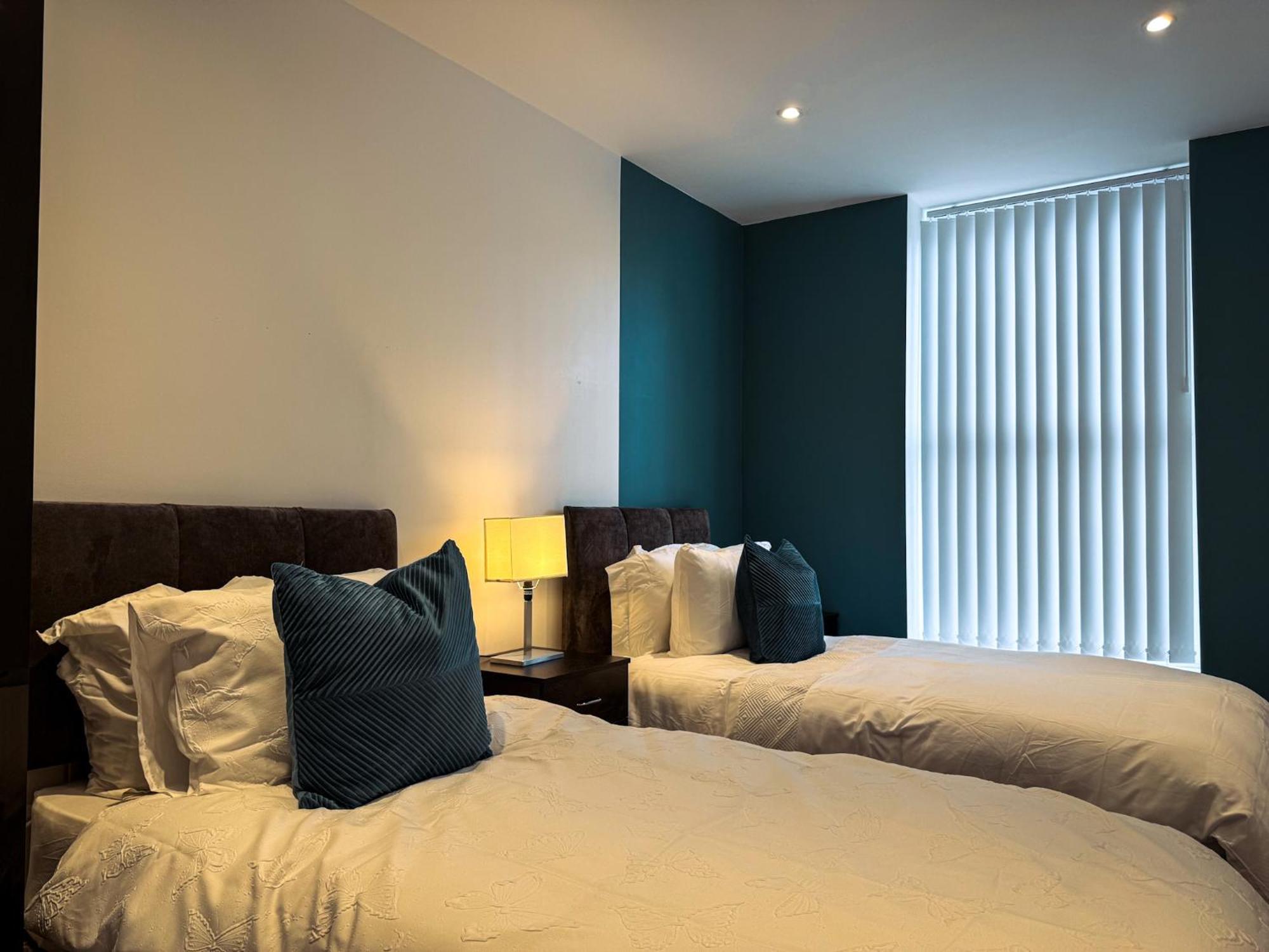 The Seven Suites Liverpool Buitenkant foto