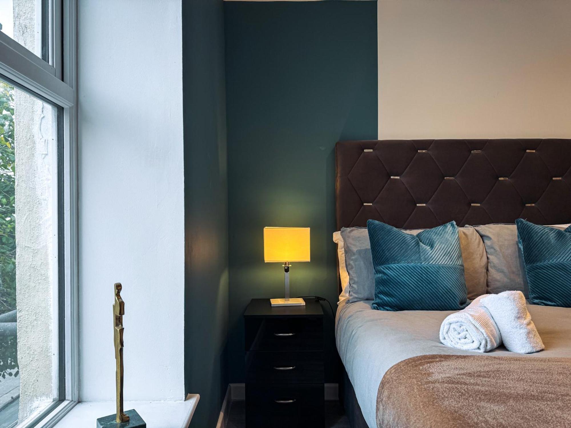 The Seven Suites Liverpool Buitenkant foto
