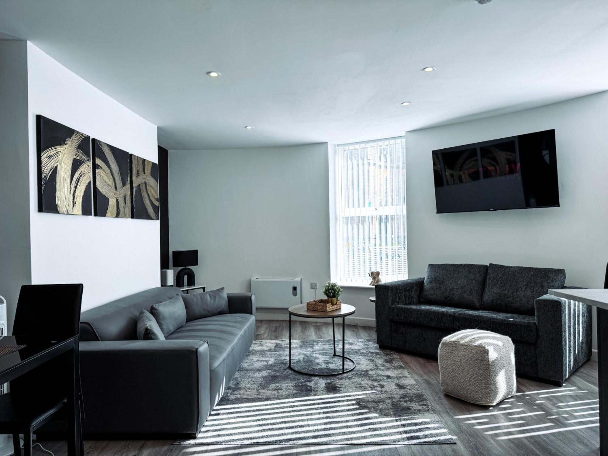 The Seven Suites Liverpool Buitenkant foto