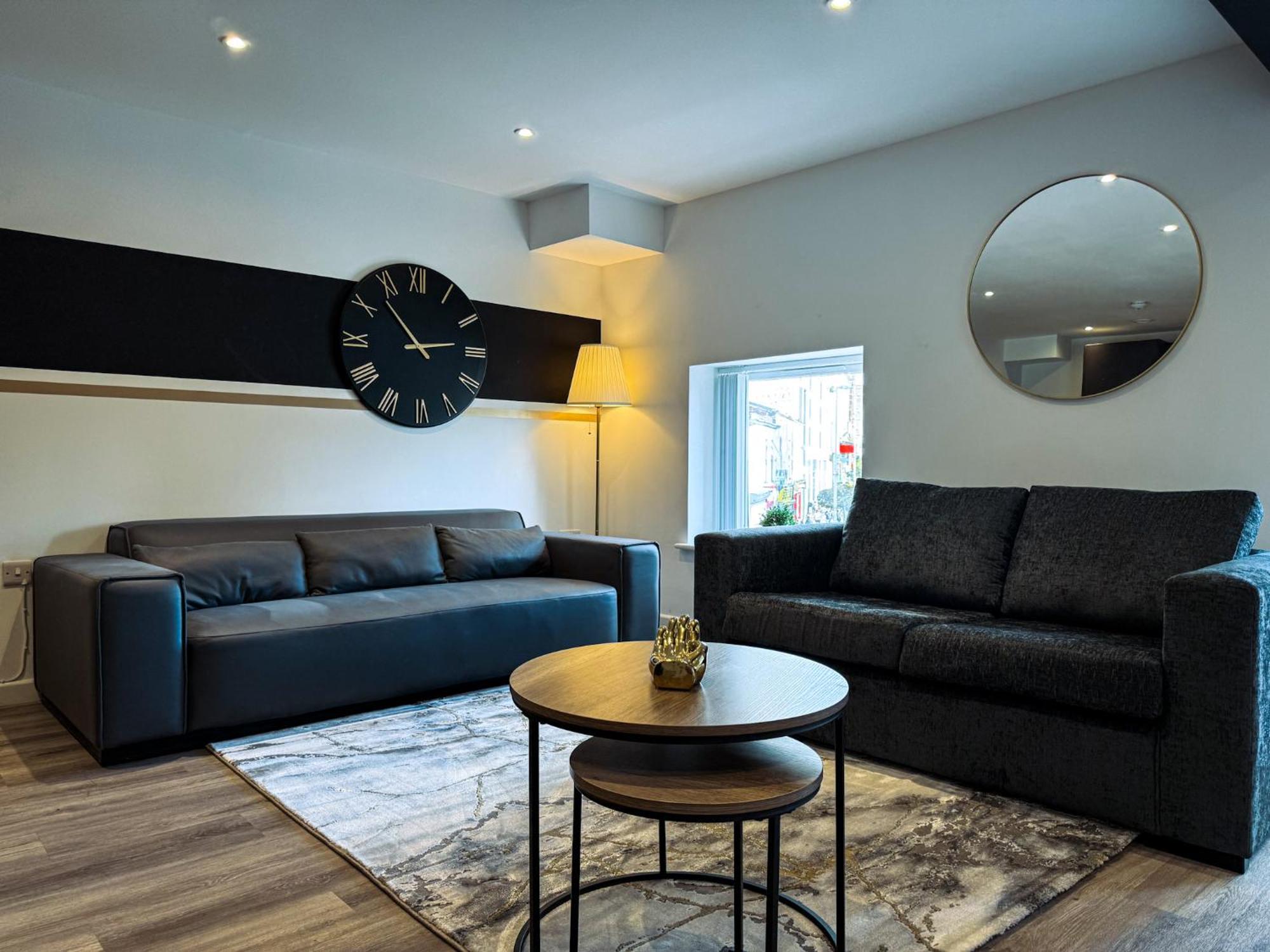The Seven Suites Liverpool Buitenkant foto