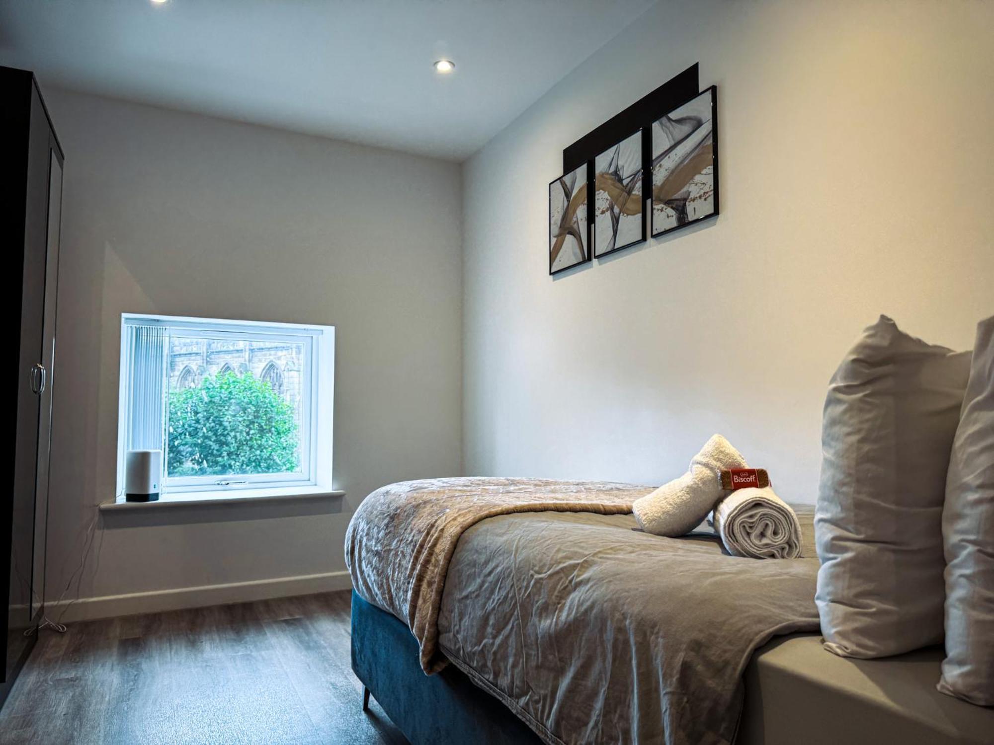 The Seven Suites Liverpool Buitenkant foto