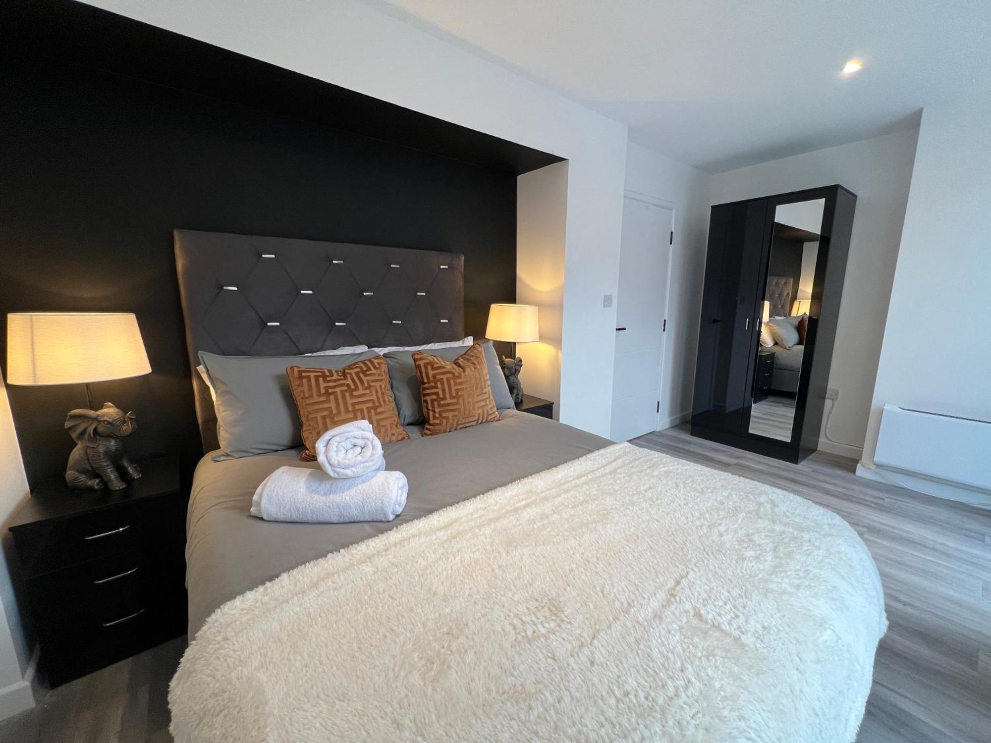 The Seven Suites Liverpool Buitenkant foto